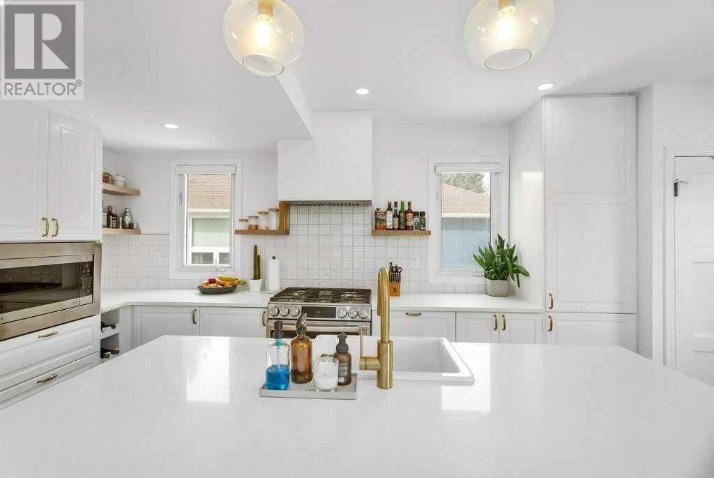 3514 42 AVENUE Image 5