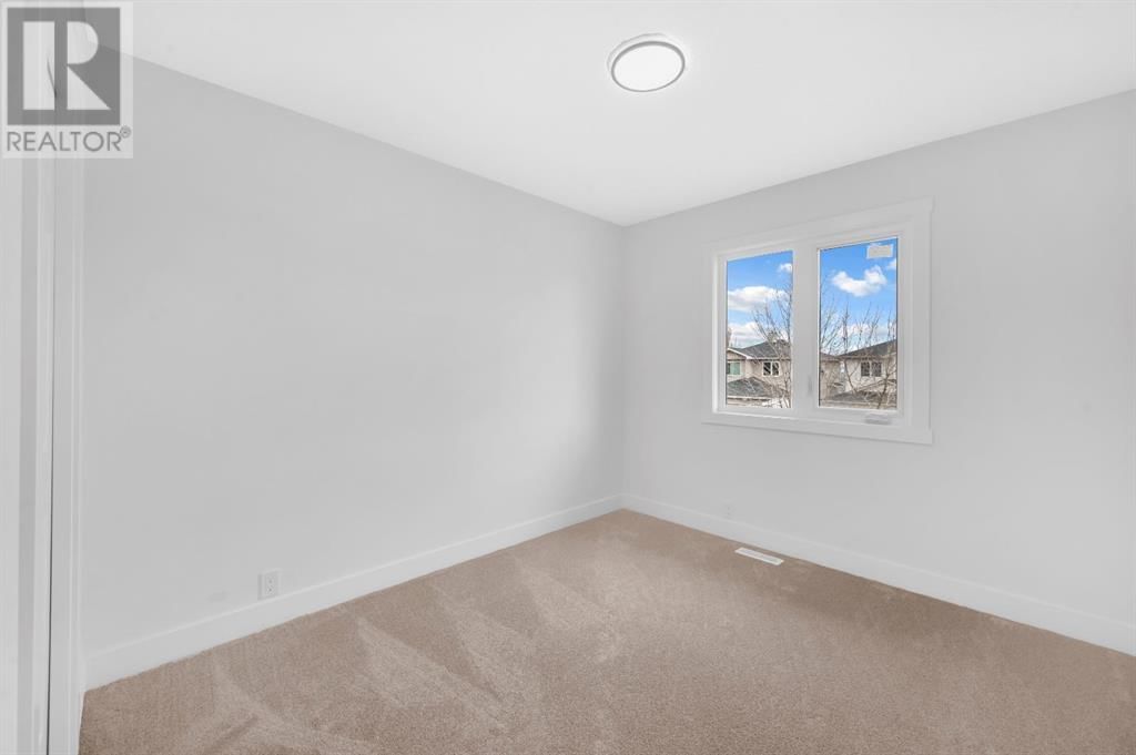 138 MACEWAN PARK GREEN NORTHWEST Image 30