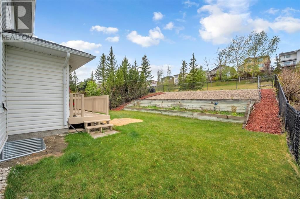 138 MACEWAN PARK GREEN NORTHWEST Image 44