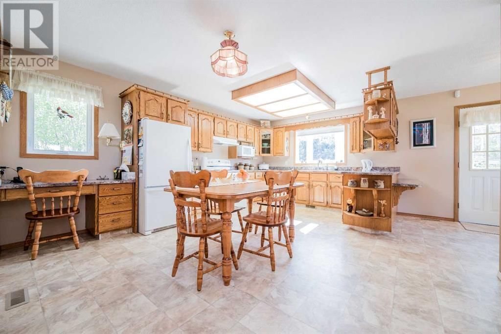 80023 TWP 712 Image 18