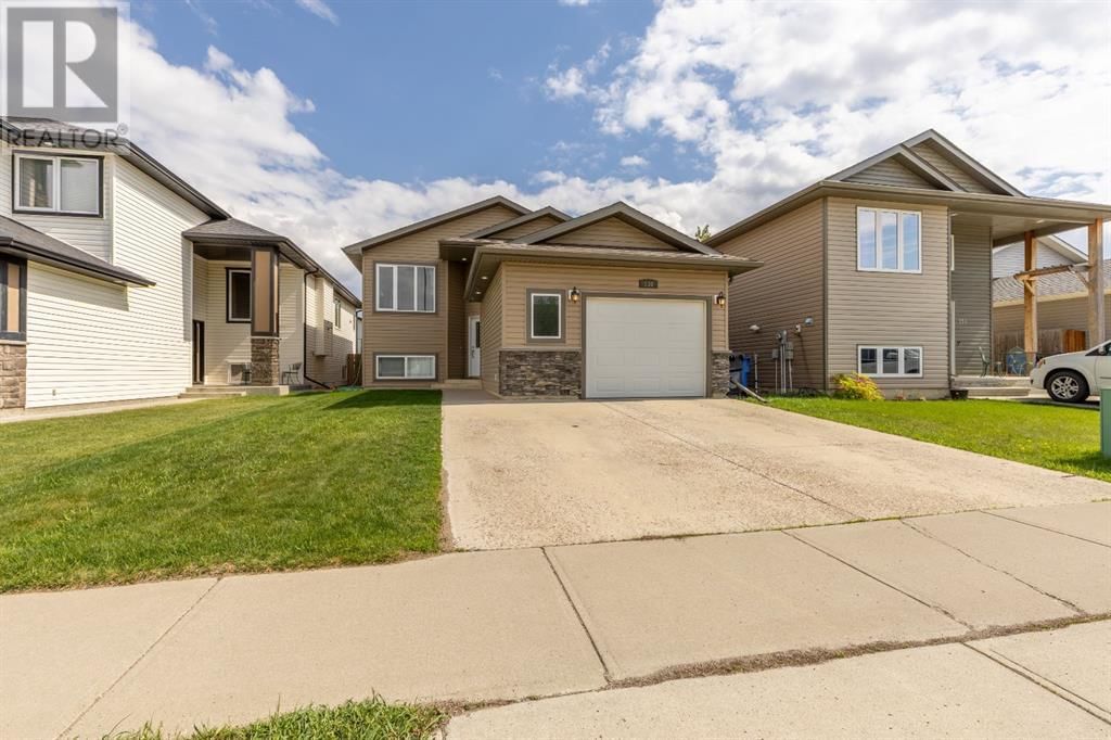 130 Tartan Boulevard West Lethbridge, Alberta