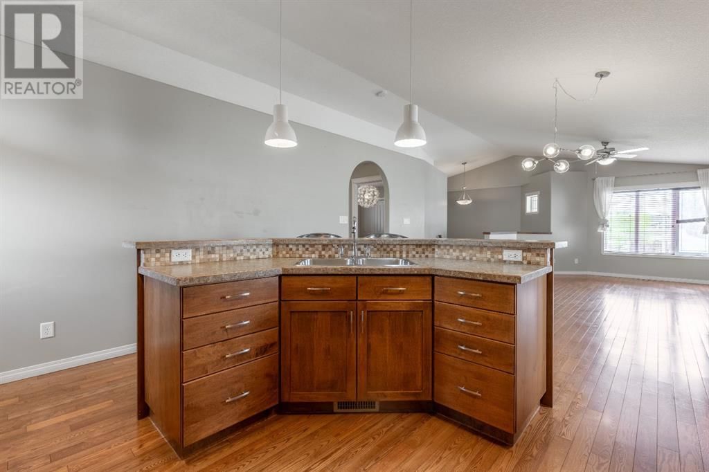 130 Tartan Boulevard West Lethbridge, Alberta