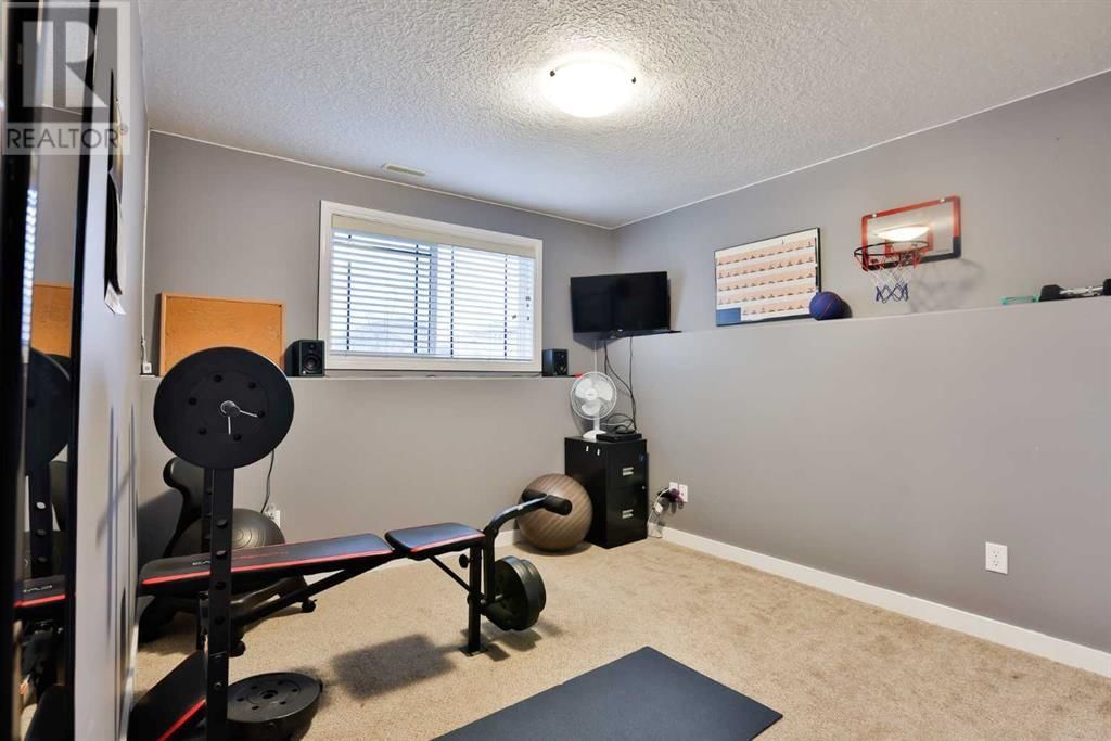 53 Coalbanks Link West Lethbridge, Alberta