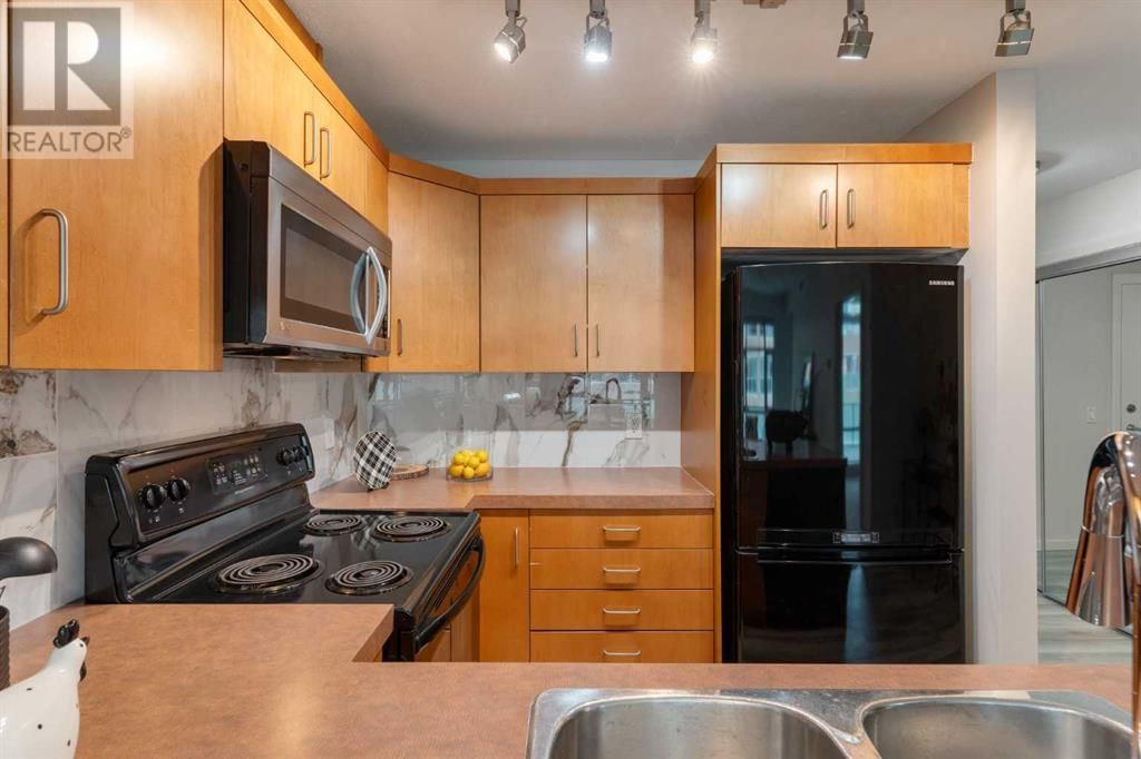 1410 1 STREET SOUTHEAST Image 8