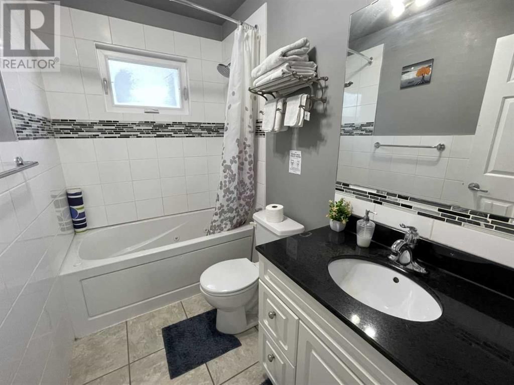 3126 BRADWELL STREET Image 19
