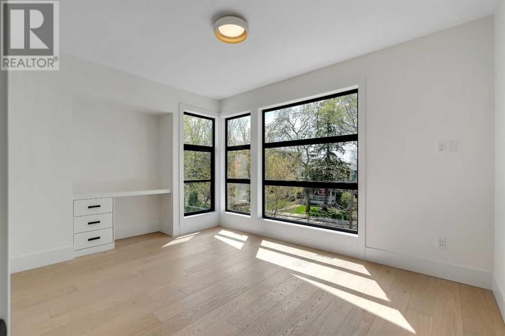 2416 4 AVENUE NORTHWEST Image 35
