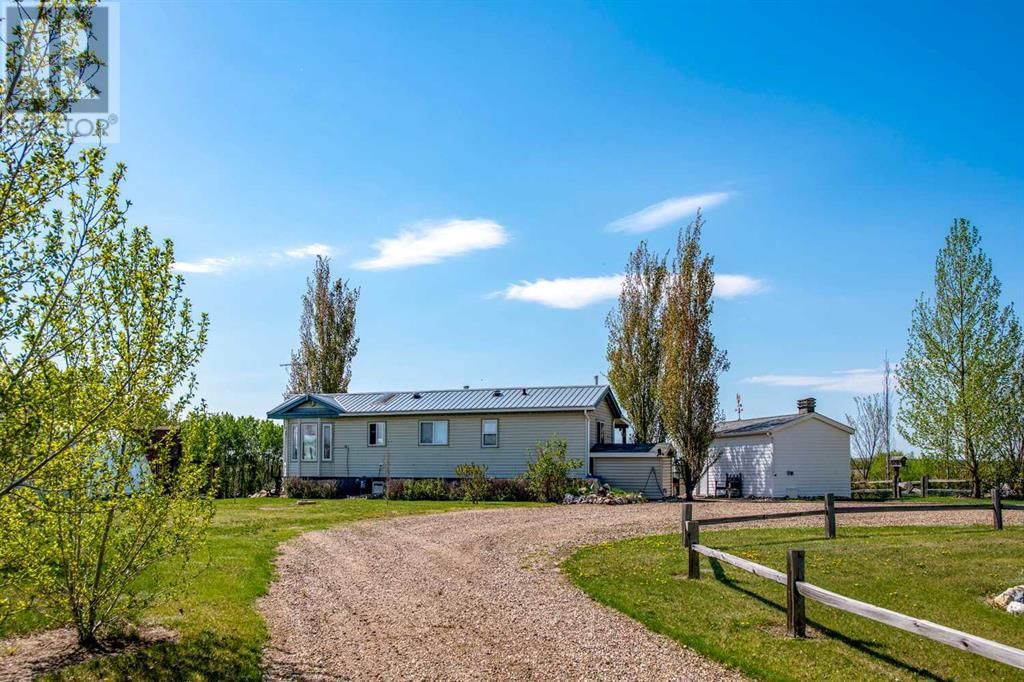 45 SHORNCLIFFE LAKE ESTATES Image 2