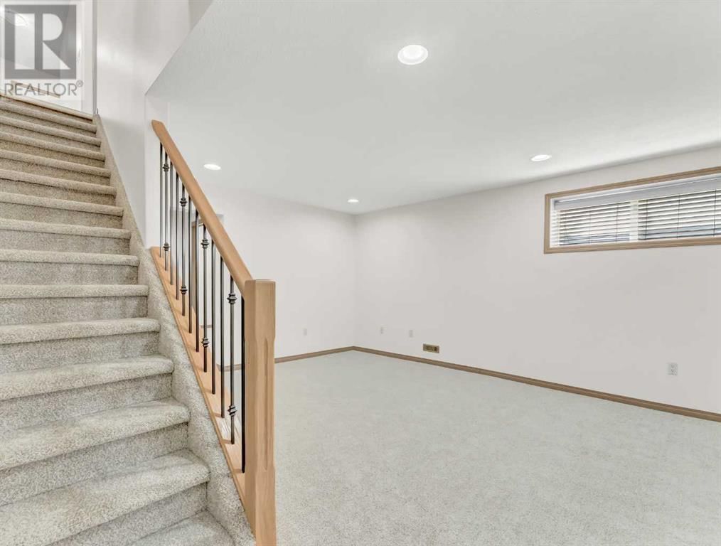 108 SOMERSET ROAD SOUTHEAST Image 28