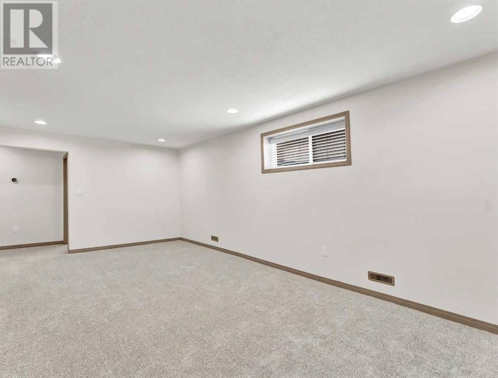 108 SOMERSET ROAD SOUTHEAST Image 29