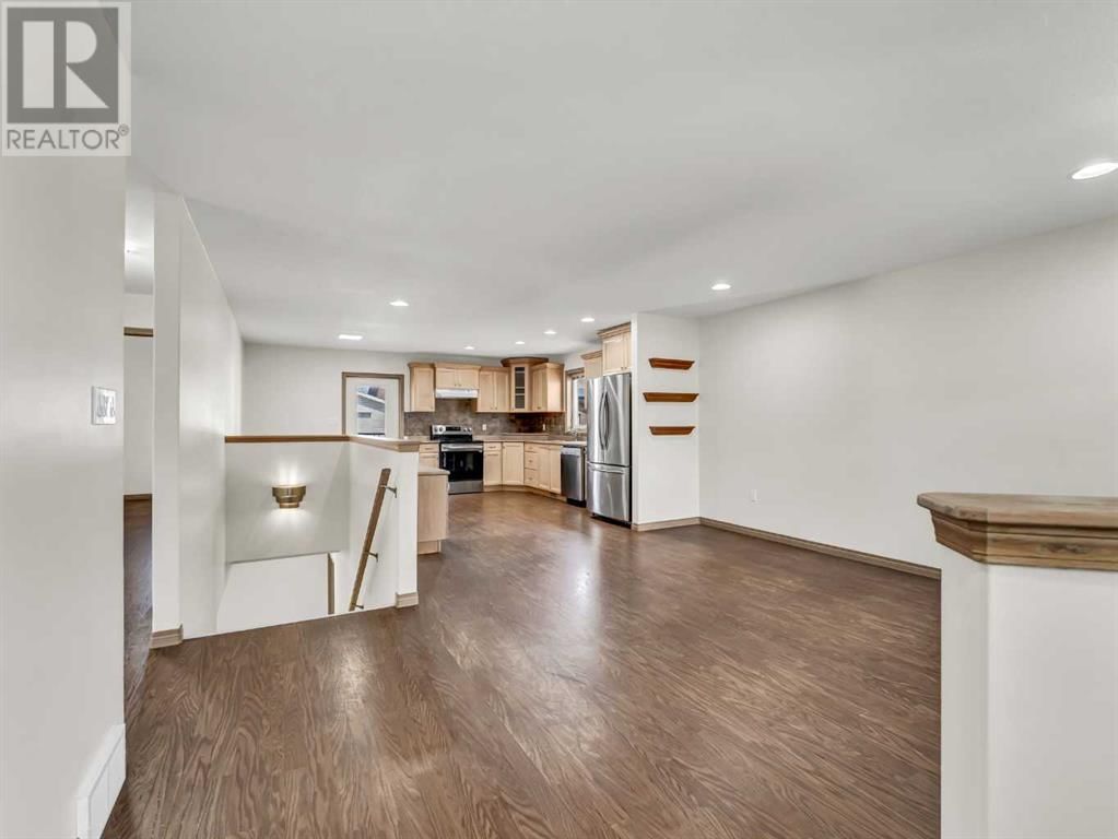 108 SOMERSET ROAD SOUTHEAST Image 7