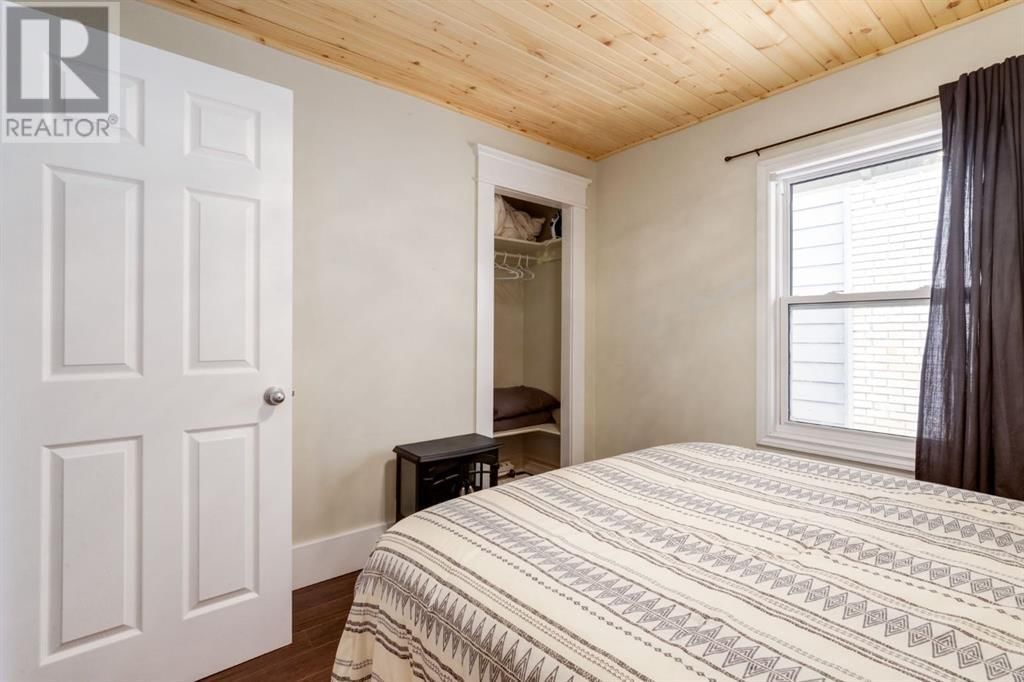522 21 AVENUE SOUTHWEST Image 18