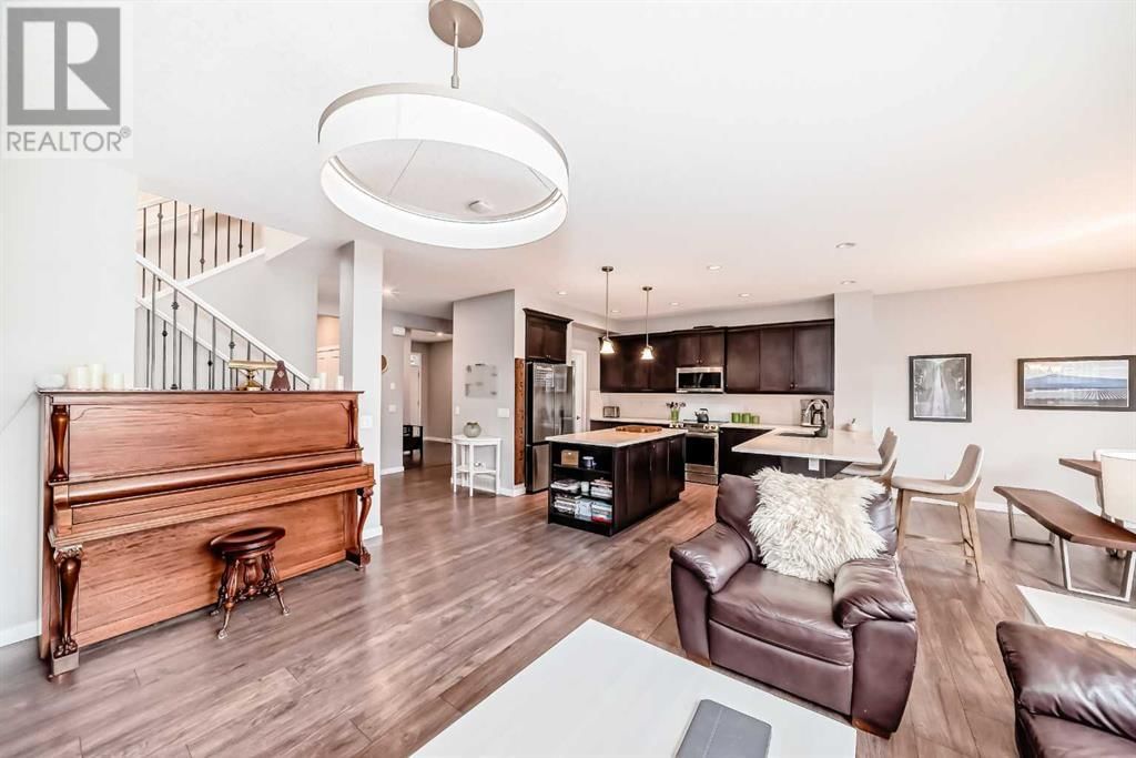 176 RIVIERA WAY Image 16