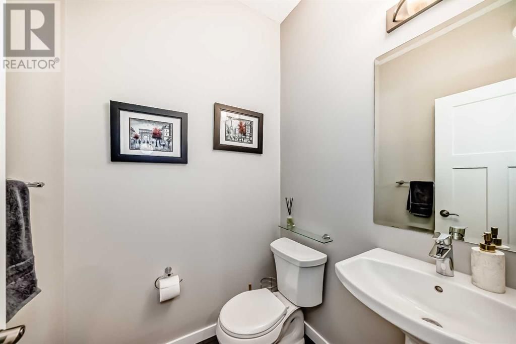 176 RIVIERA WAY Image 22