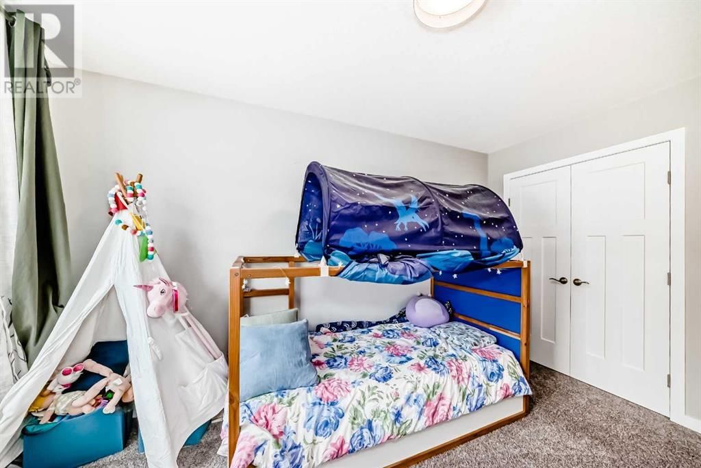 176 RIVIERA WAY Image 32