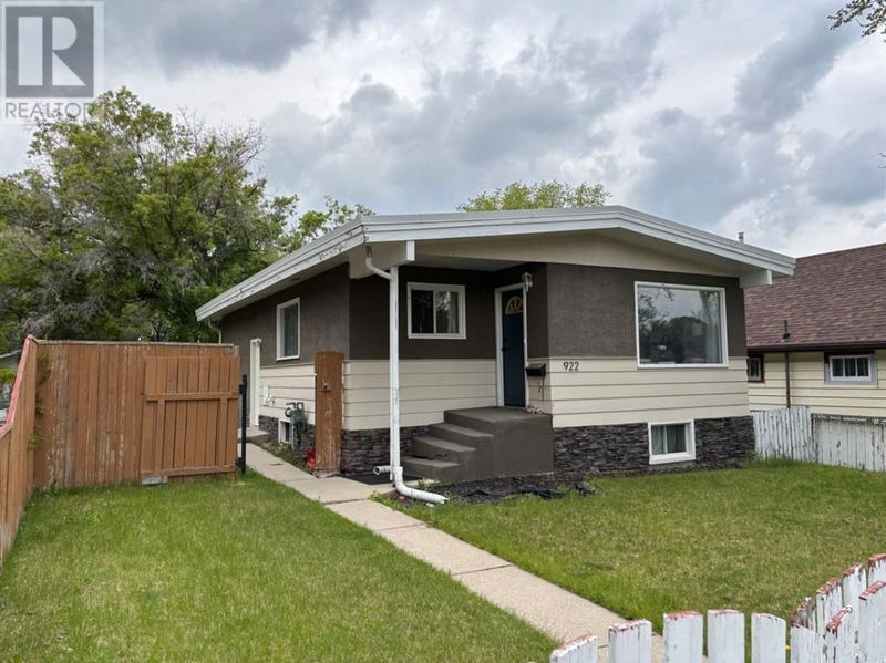 922 9 Street South Lethbridge, Alberta