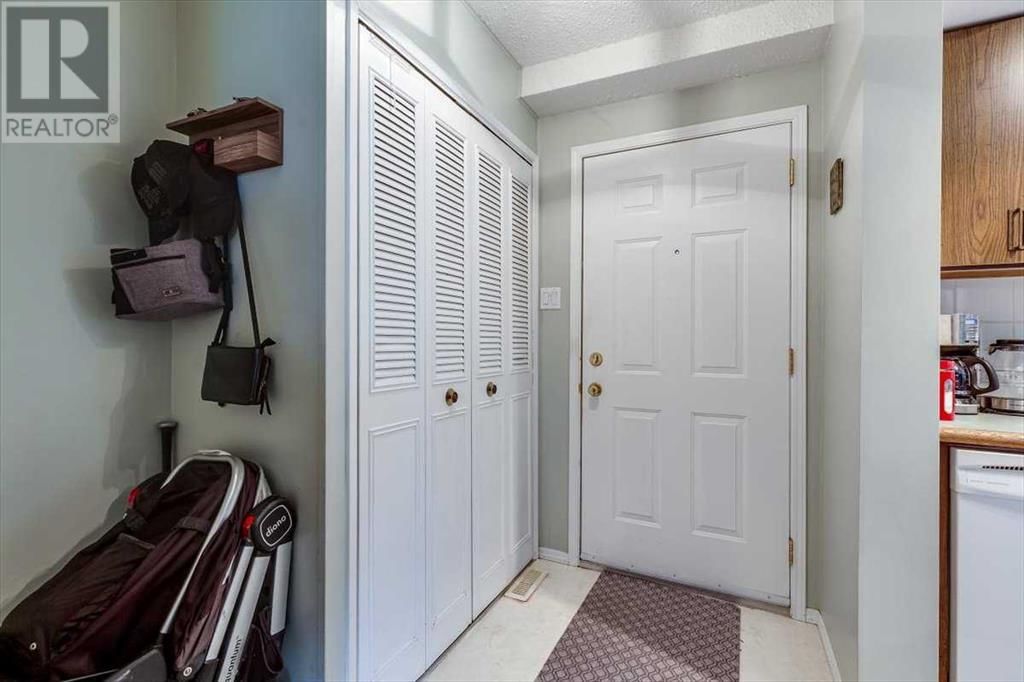 35 NASH STREET Image 14