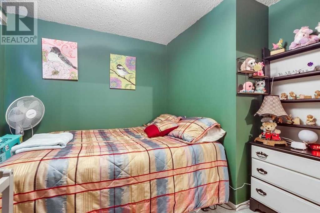35 NASH STREET Image 18