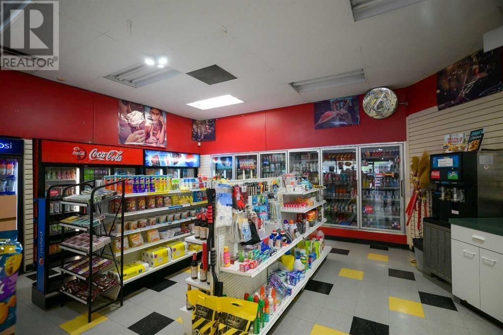 123 ANY STREET Image 6