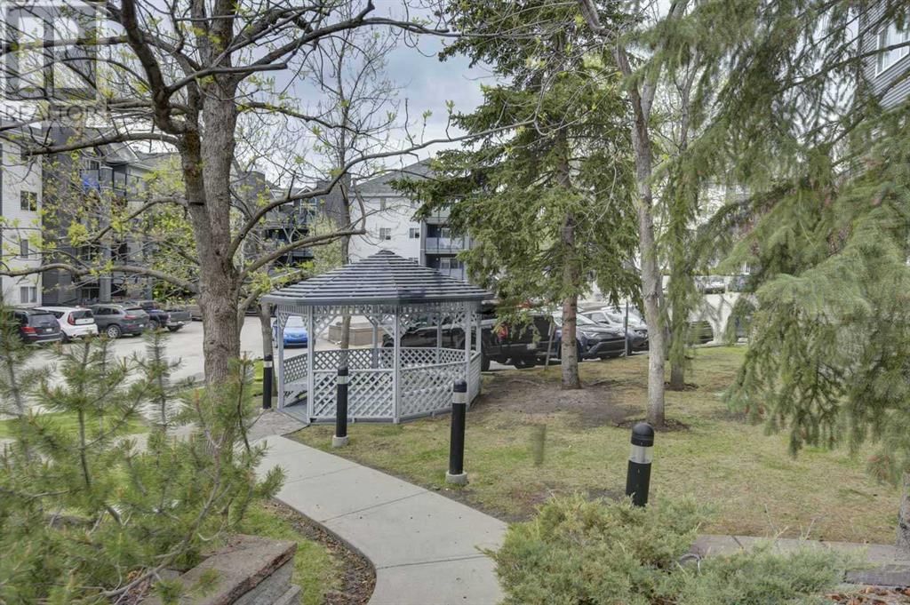 30 SIERRA MORENA MEWS SOUTHWEST Image 2