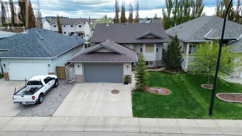 15 Dobson Close Red Deer, Alberta
