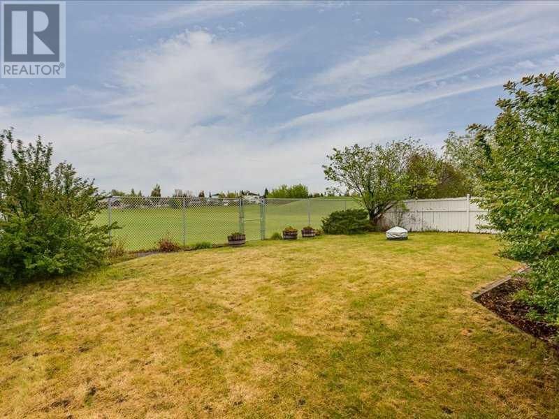 184 ALLAN STREET Image 35