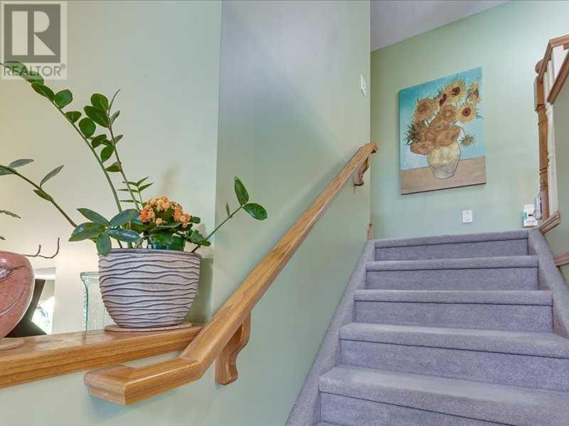 184 ALLAN STREET Image 7