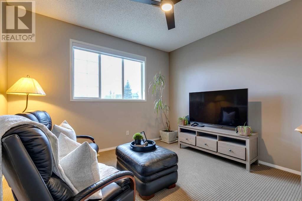 154 SOMERGLEN CLOSE SOUTHWEST Image 21