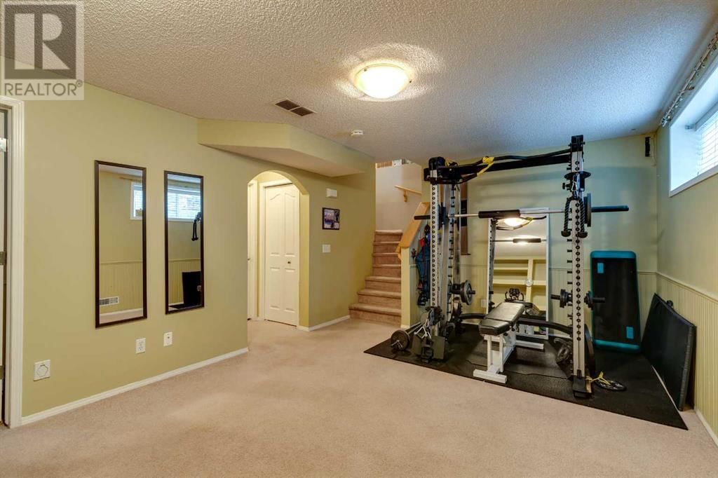 154 SOMERGLEN CLOSE SOUTHWEST Image 23