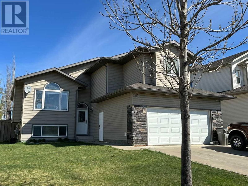 10942 O'Brien Lake Crescent Grande Prairie, Alberta