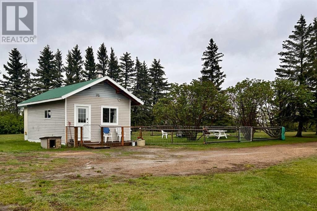 514004 RANGE ROAD 41 Image 1