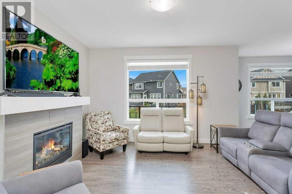 1086 WILLIAMSTOWN BOULEVARD NORTHWEST Image 5