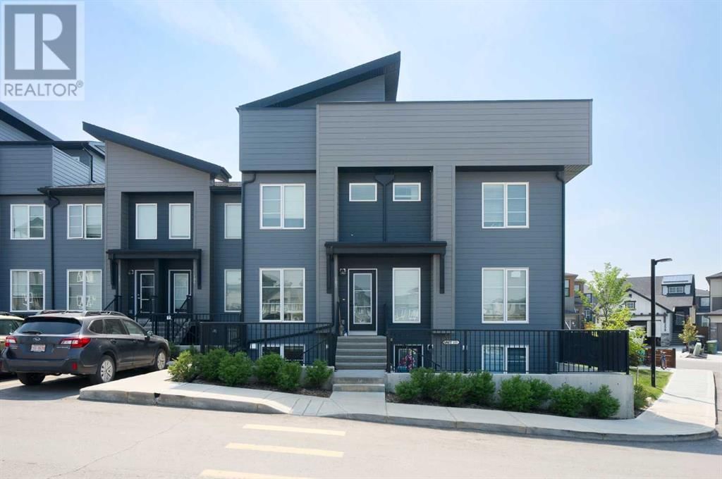 260 ROWLEY WAY NORTHWEST Image 1