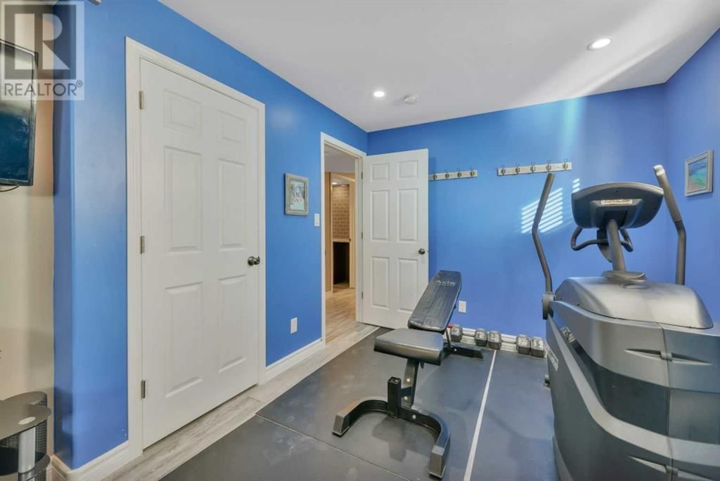 33 WHITE AVENUE Image 33