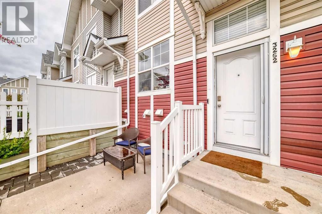 3262 NEW BRIGHTON GARDENS SOUTHEAST Image 4