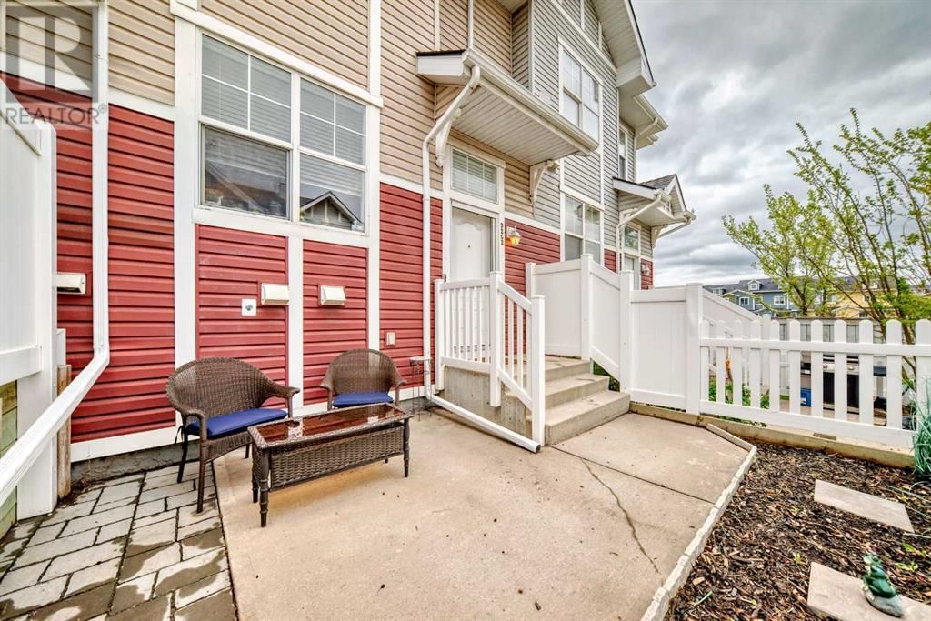 3262 NEW BRIGHTON GARDENS SOUTHEAST Image 5