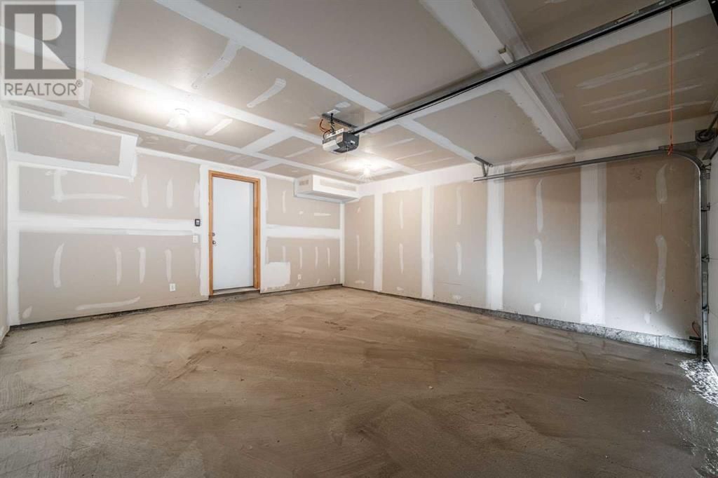 325 MCKENZIE TOWNE SQUARE SOUTHEAST Image 31
