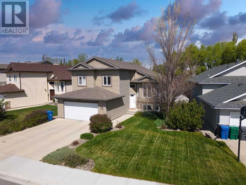 32 Squamish Crescent West Lethbridge, Alberta