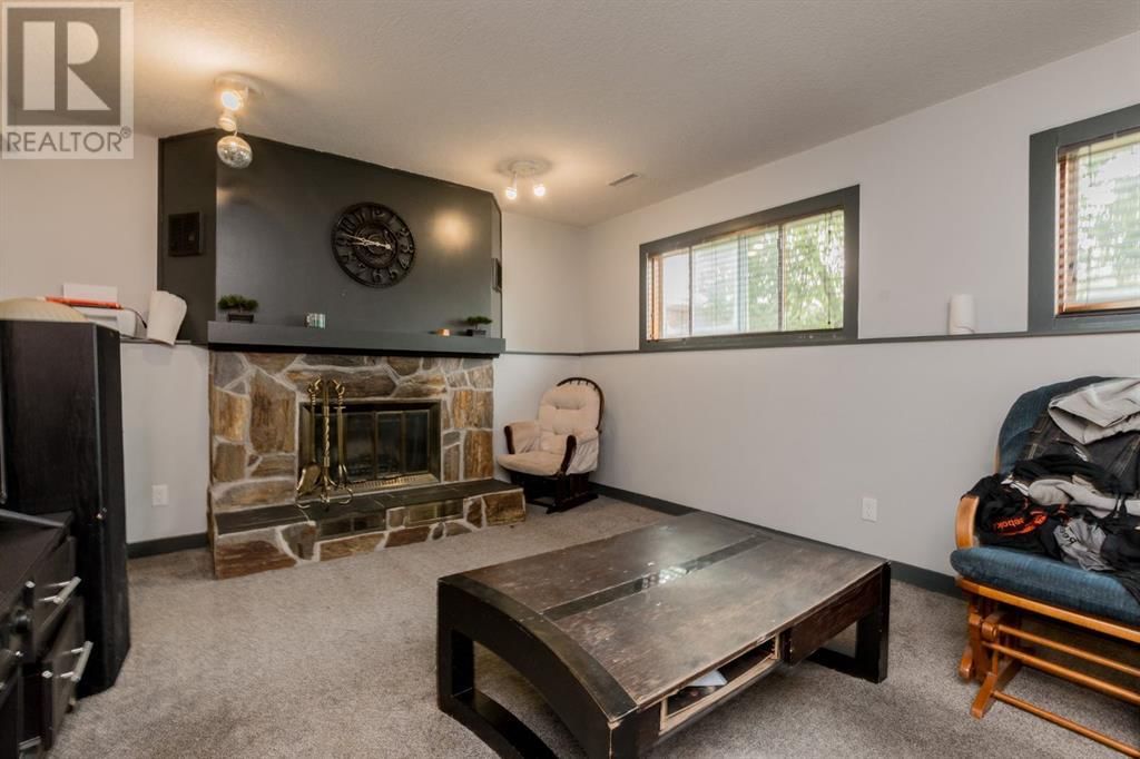 8914 103 AVENUE Image 10