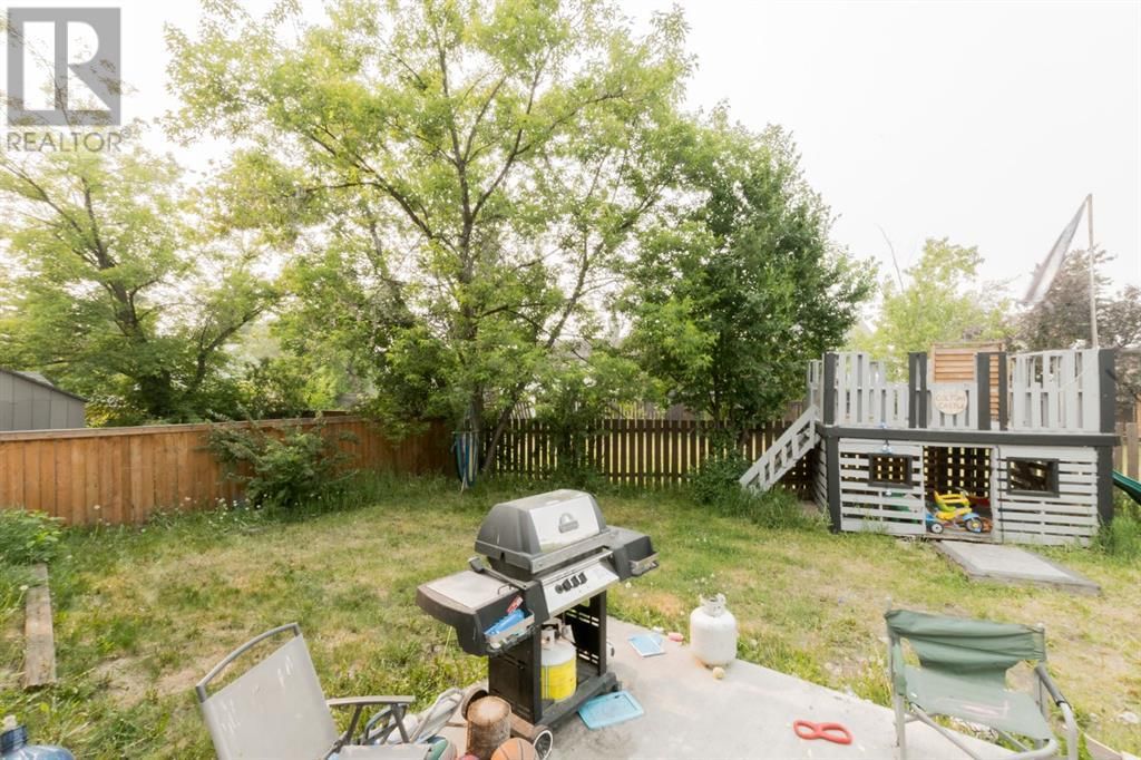 8914 103 AVENUE Image 11