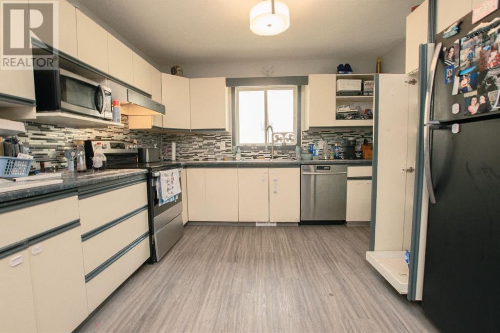 8914 103 AVENUE Image 5