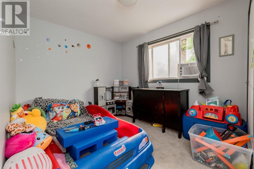 8914 103 AVENUE Image 7