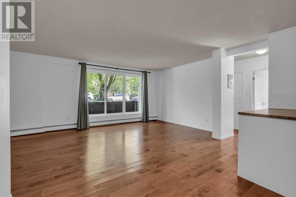 215 25 AVENUE SOUTHWEST Image 7