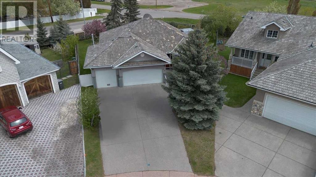 14 GRANDE POINT ESTATES Image 1