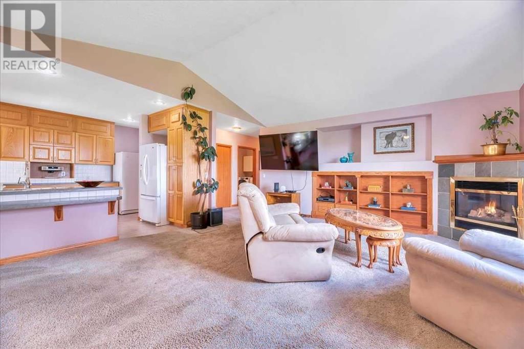 14 GRANDE POINT ESTATES Image 12