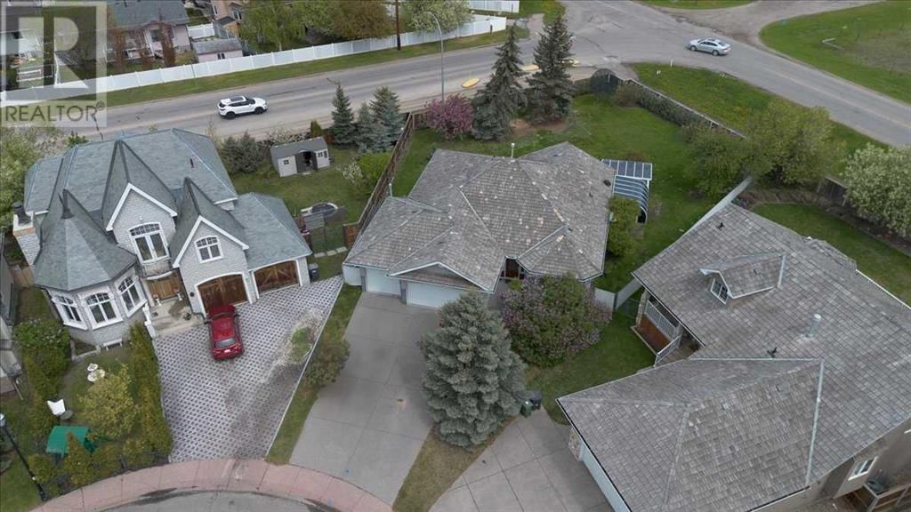 14 GRANDE POINT ESTATES Image 2