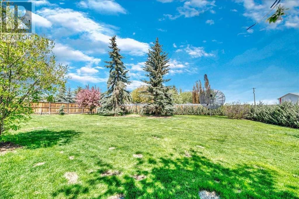 14 GRANDE POINT ESTATES Image 36