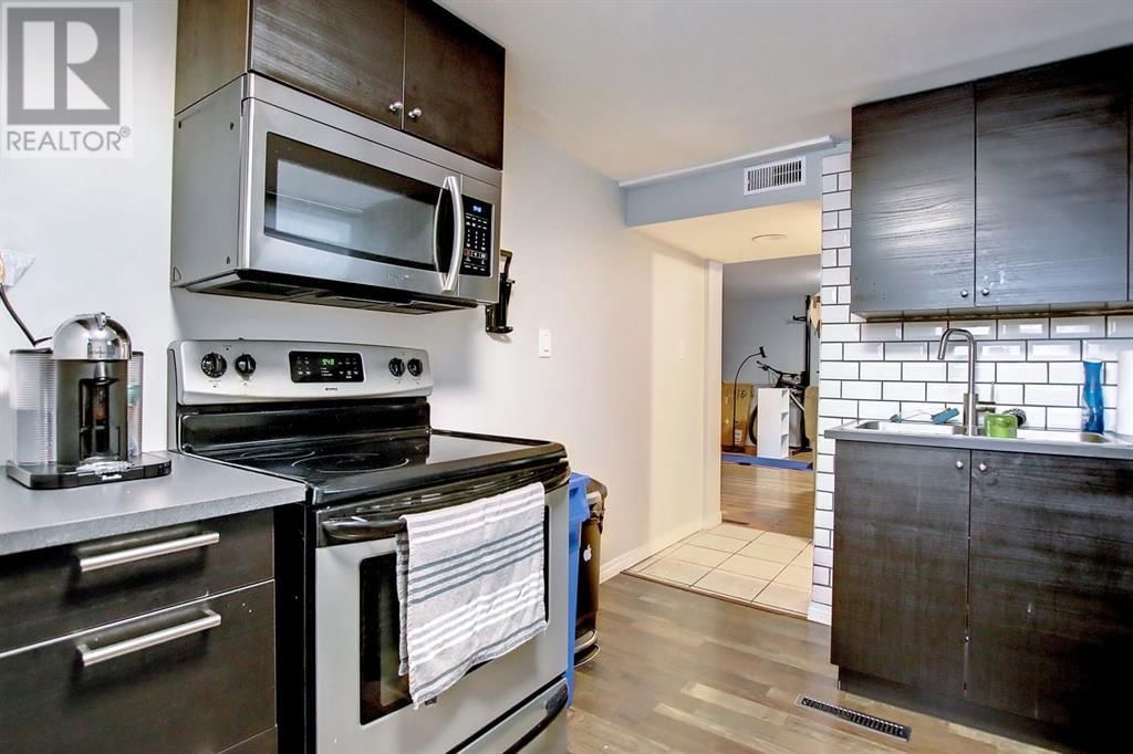 3234 14 STREET SOUTHWEST Image 27