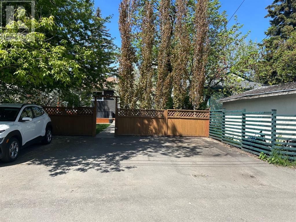 3234 14 STREET SOUTHWEST Image 42