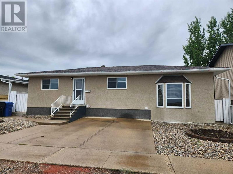 1112 44 Avenue North Lethbridge, Alberta