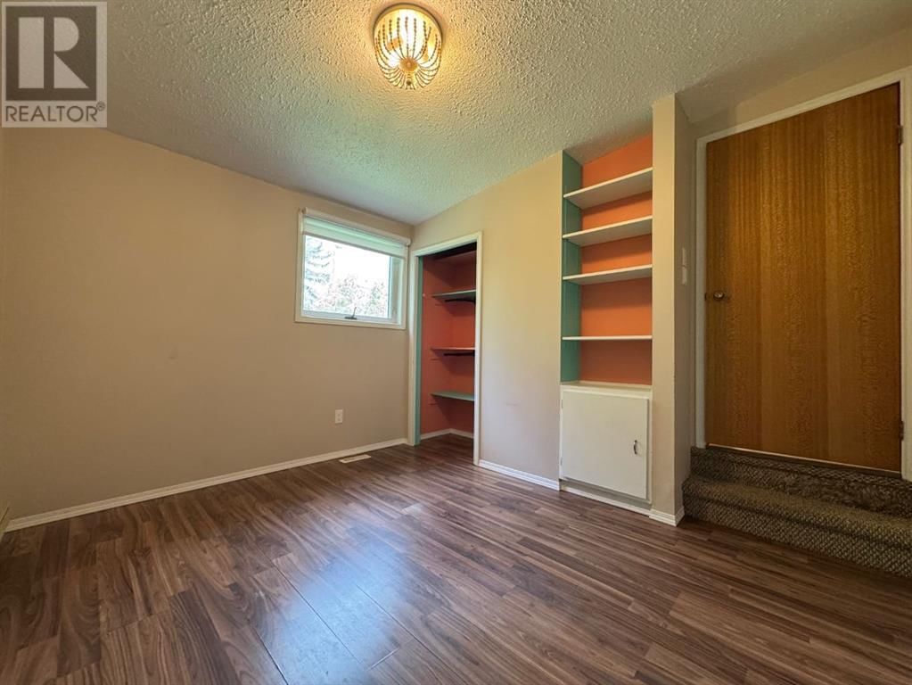 5420 48 AVENUE Image 29